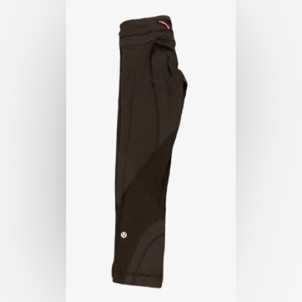 Black Lululemon leggings